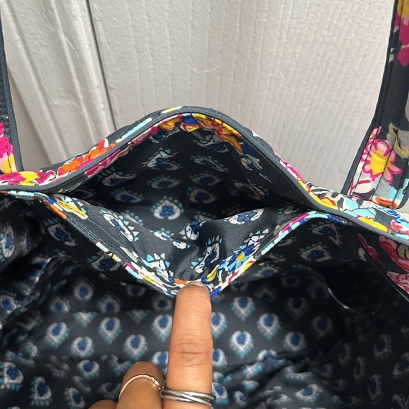 Vera Bradley Pretty Posies Tote - Picture 3 of 5